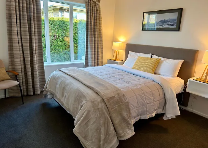 Cottage On Harrogate