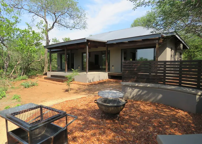 Wild Dog Guest Lodge