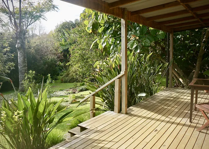 Wharepuke Subtropical Accommodation