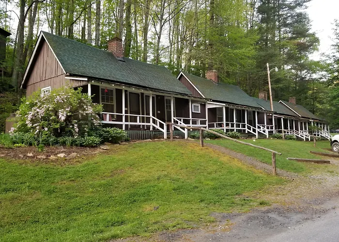 The Cabins At Healing Springs