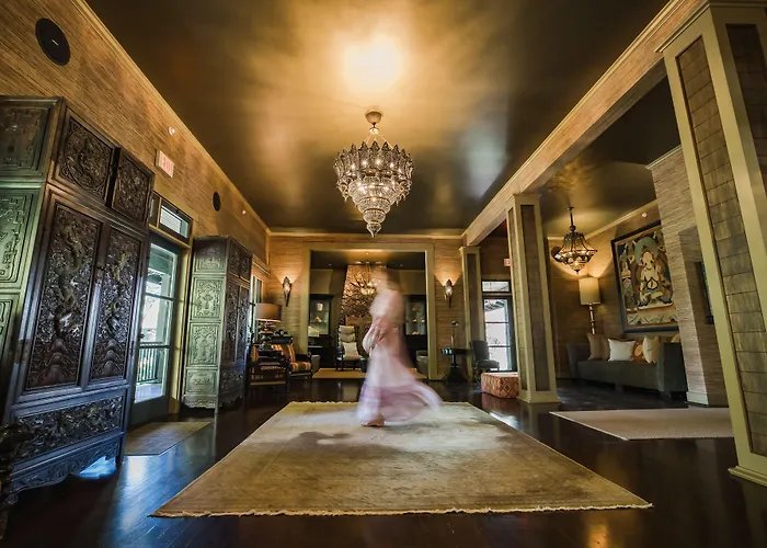 Lumeria Maui, Wellness Retreat Center