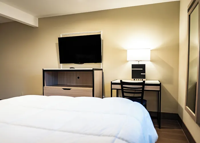 Whitman Motor Lodge