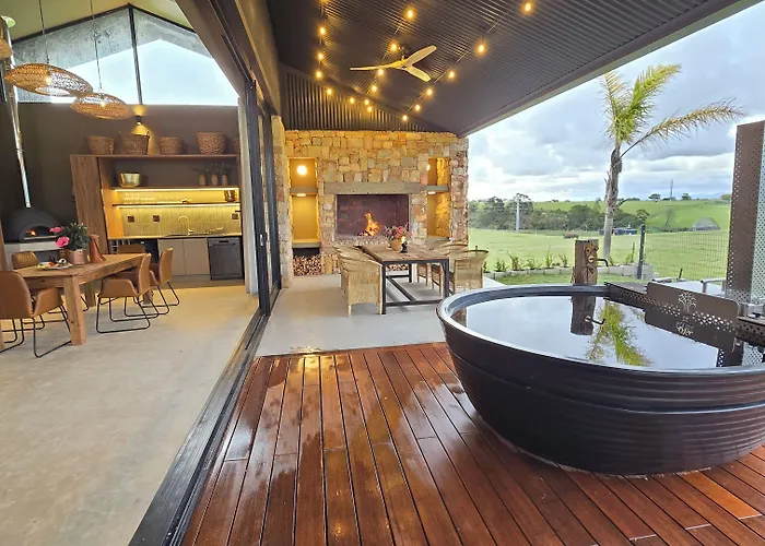 Buff & Fellow Eco Cabins