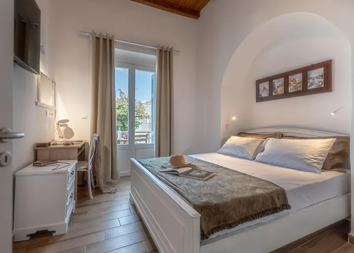 Venetian Suites