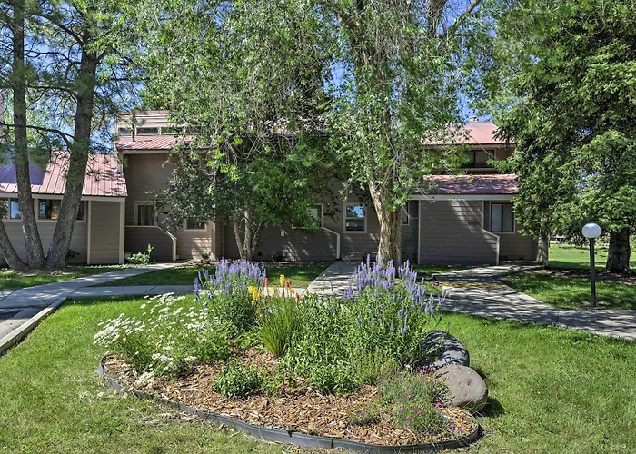 Pagosa Springs Condo Near Springs + Trails!