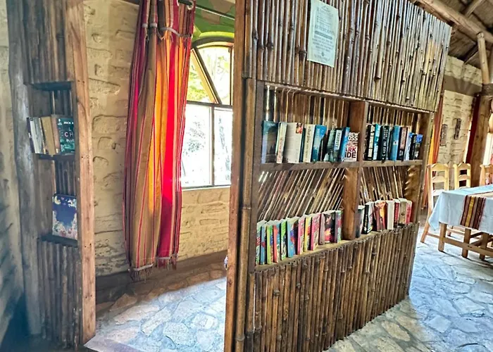 Kyaninga Royal Cottage