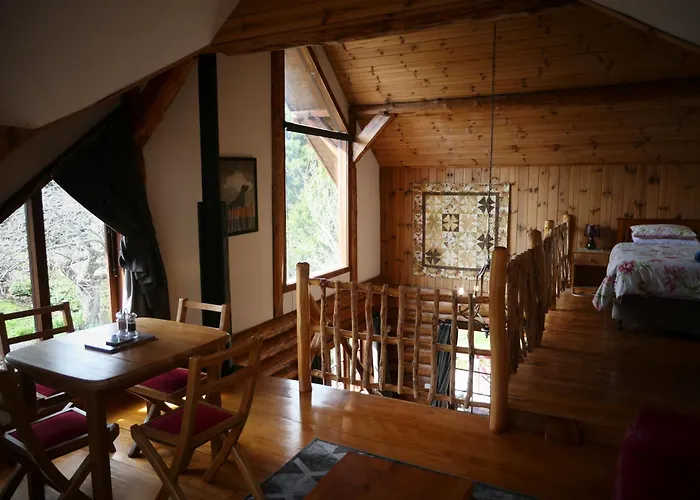 Ruapehu Log Lodge