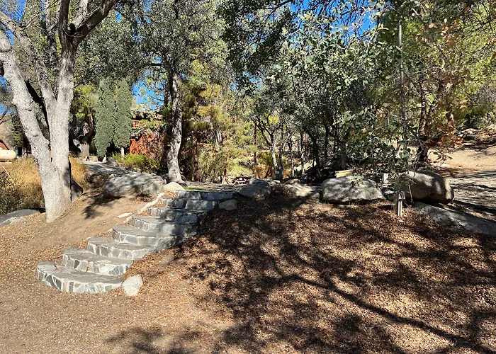 Whispering Pines Lodge
