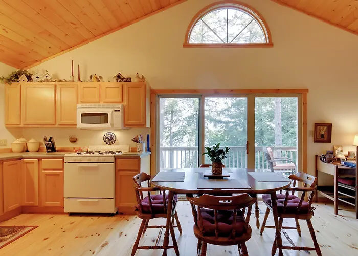 Waterfront Mercer Cabin W/ Wraparound Porch!