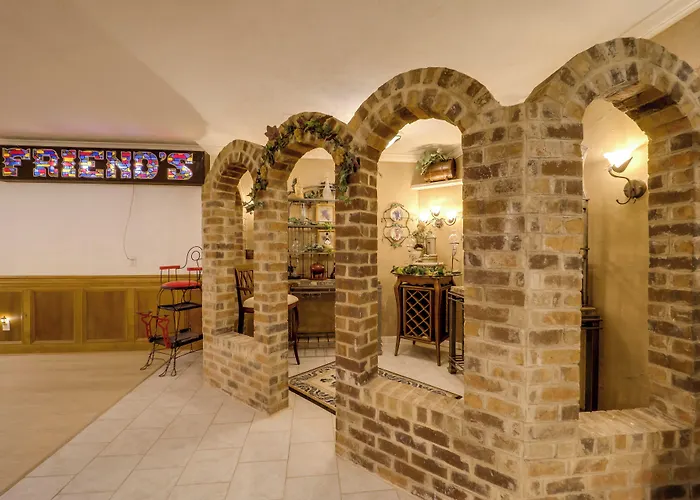 Immaculate Boone Villa W/ Entertainment Lounge!