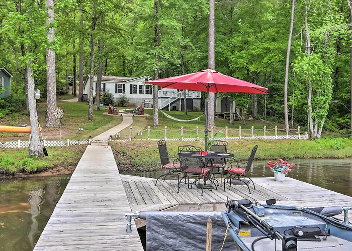 Lakefront Sparta Home: Fire Pit, Dock & Kayak