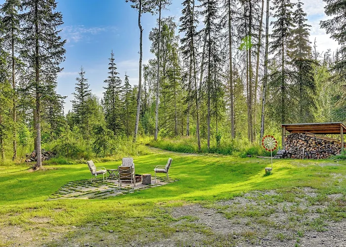Lovely Soldotna Home, Steps From Kenai River