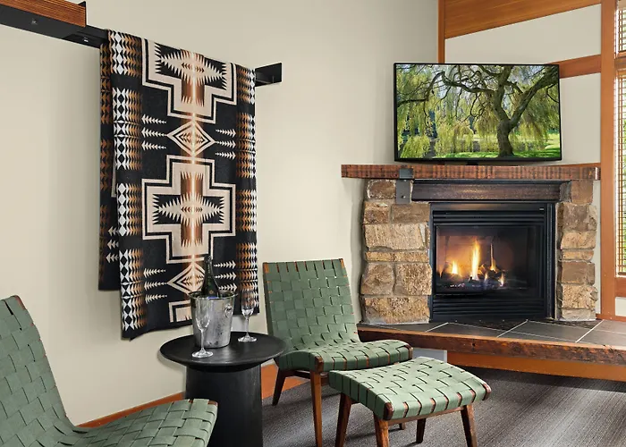 Willows Lodge