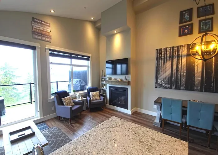 Sandy Feet Retreat Port Renfrew- Oceanfront 2Br Modern Cottage