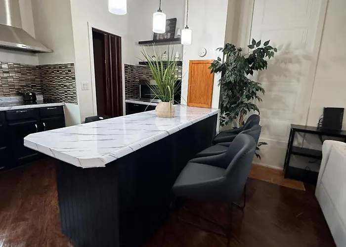 Modern Studio Retreat Mixon Villa Unit New 2