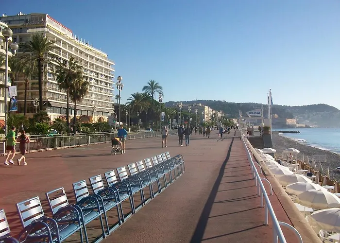 Appartamento In Residence A 50 Metri Dal Mare Nice