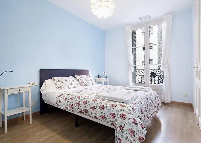 Apartment In Barcelona Near Passeig De Gracia