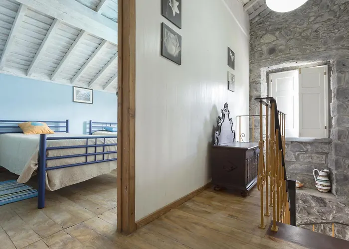 Casa dos Platanos-Family Home