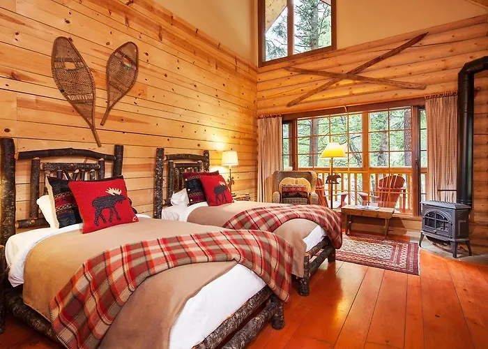 Cathedral Mountain Lodge