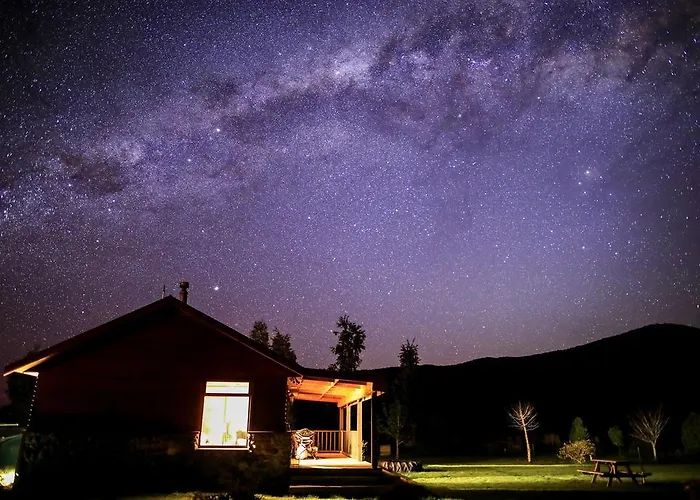 Kepler Oaks Chalet Te Anau
