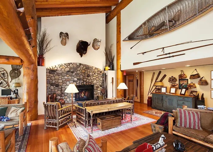 Moraine Lake Lodge