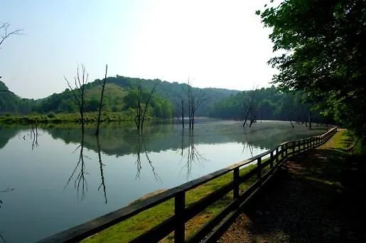 North Bend State Park Lodge