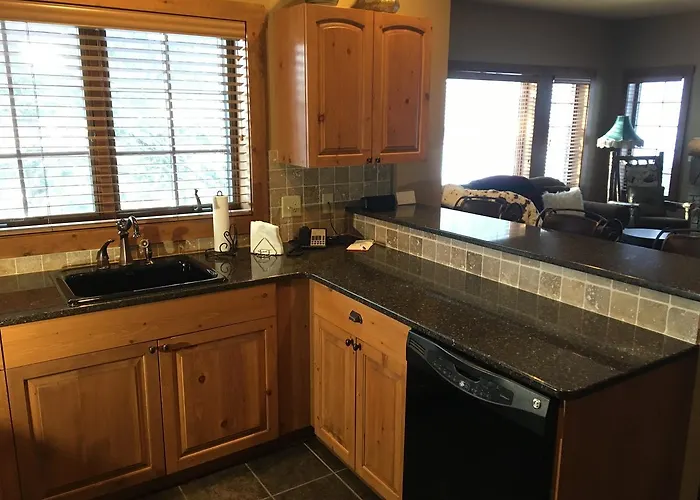 Boyne Mountain Creekside Condo