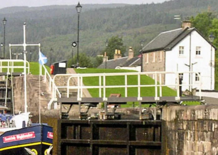 Lockside Lower Flat