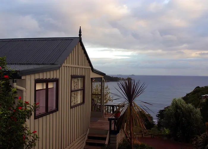 Waiheke Island Tawa Lodge - Adults Only