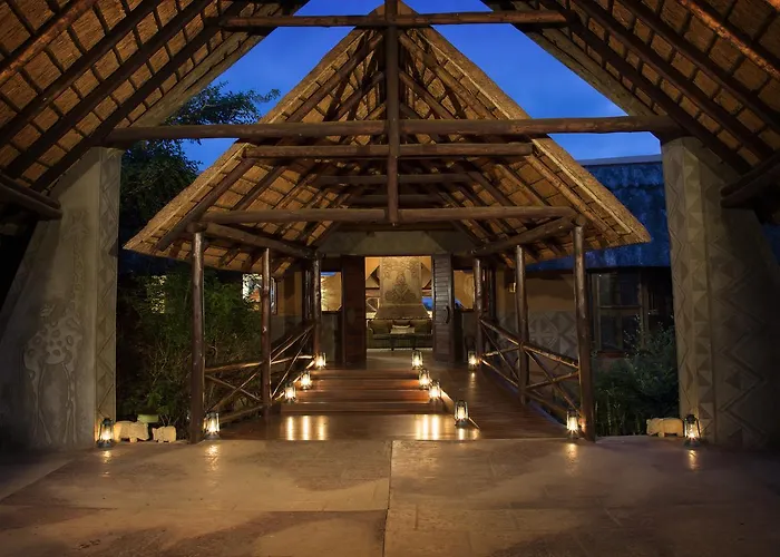 Lukimbi Safari Lodge