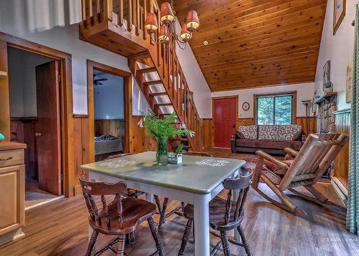 Magnolia Streamside Resort