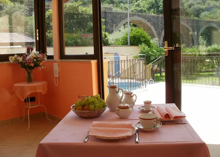 Villa Veronica Giardini Naxos
