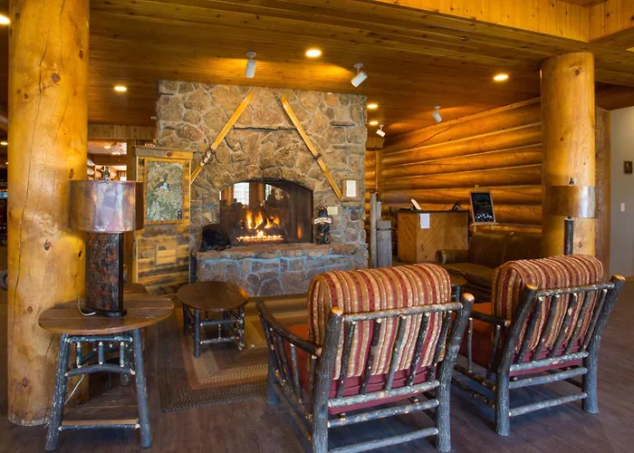 Headwaters Lodge & Cabins At Flagg Ranch