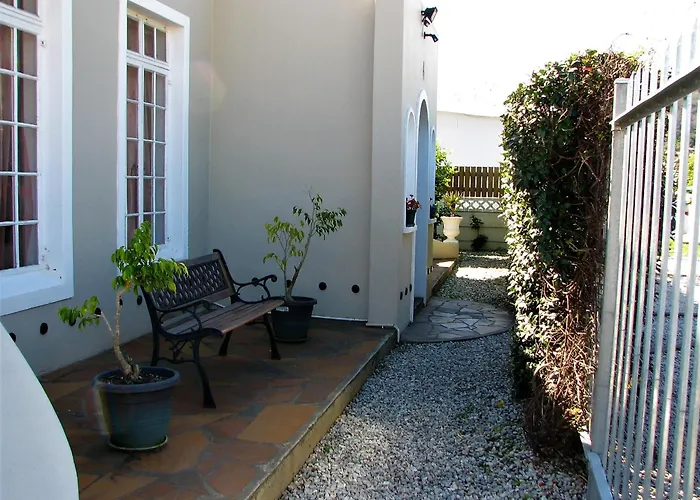 Jembjo'S Knysna Lodge & Backpackers