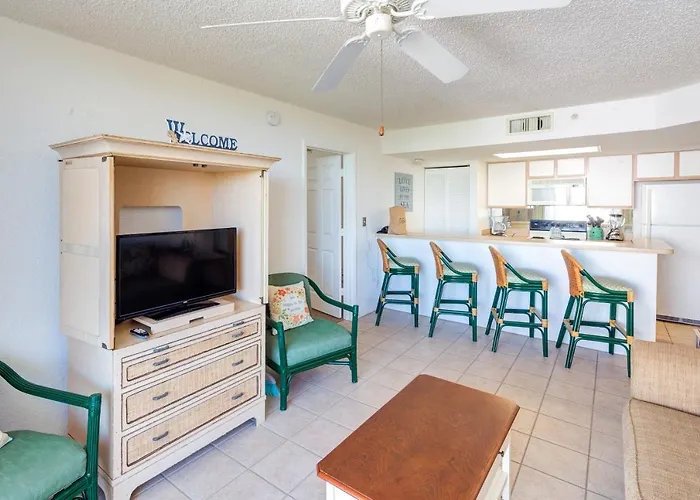 Sunrise Suites Cristobal Suite #411 Key West