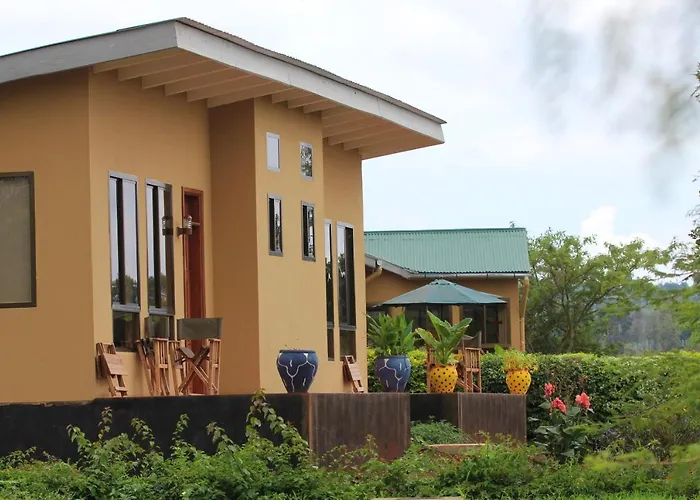 Tanzanice Farm Lodge