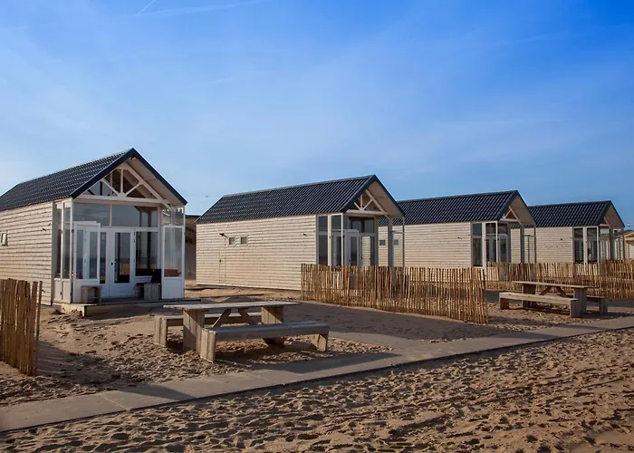 Surf en beach strandhuisjes Katwijk aan Zee