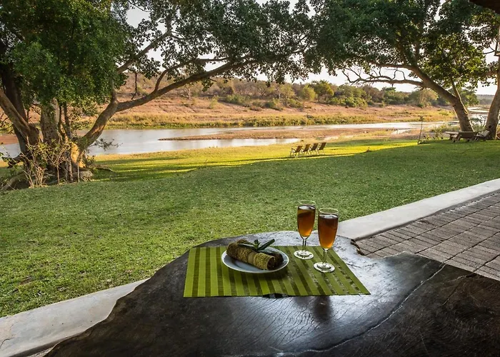 Maninghi Lodge