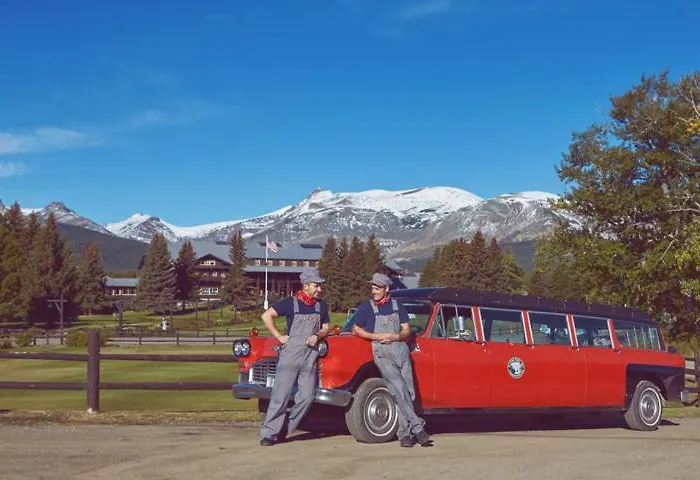 Glacier Park Lodge