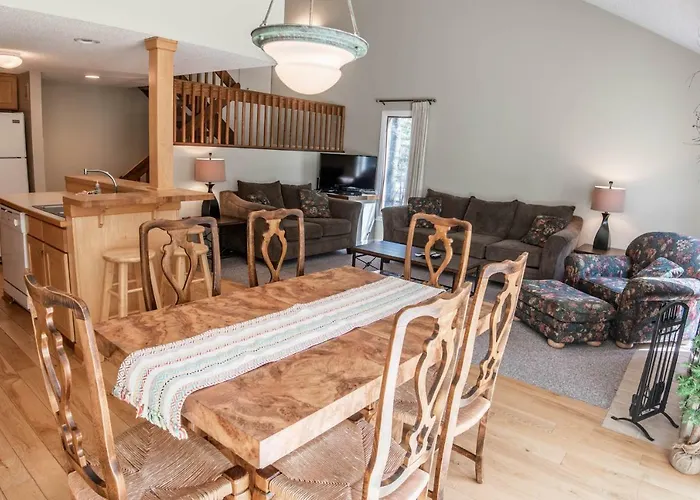 Secluded Harbor Springs Condo