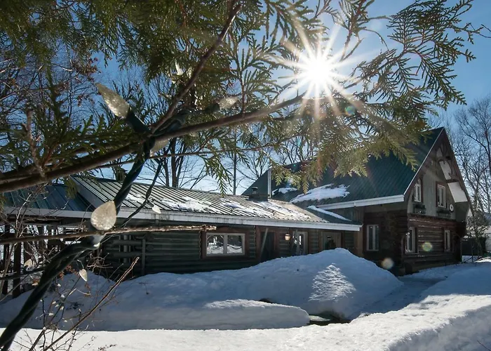 Le Petit Montebello