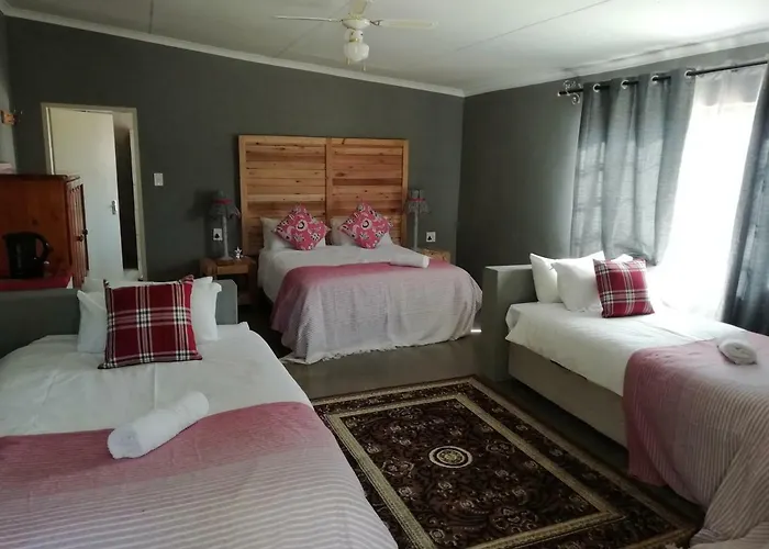Makarios Lodge
