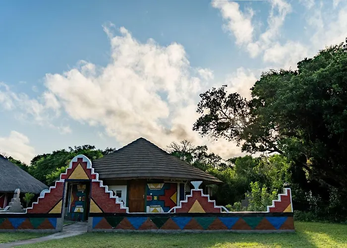 Gooderson Dumazulu Lodge