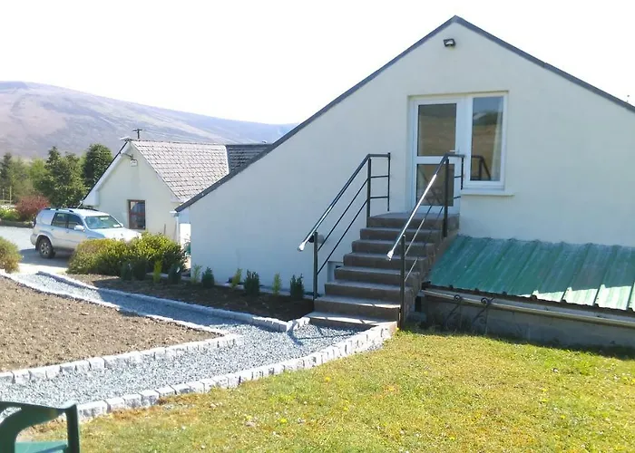 The Lodge Guesthouse