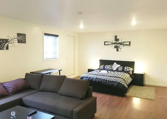 Private Unit / Private Bathroom Near Bart & Sf