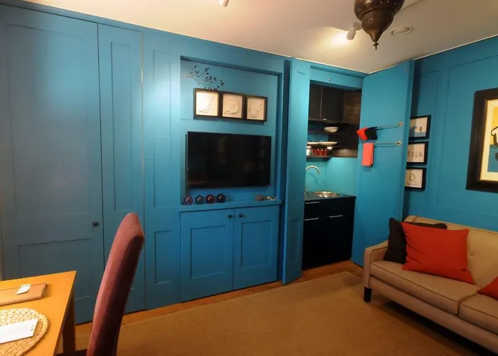 Mulberry Cottage