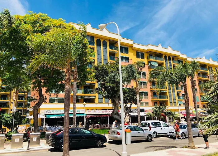 Luxury Apartment Bajondillo Beachfront