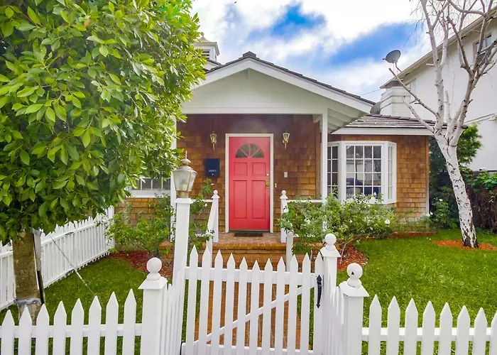 A Touch Of Cape Cod In West Hollywood