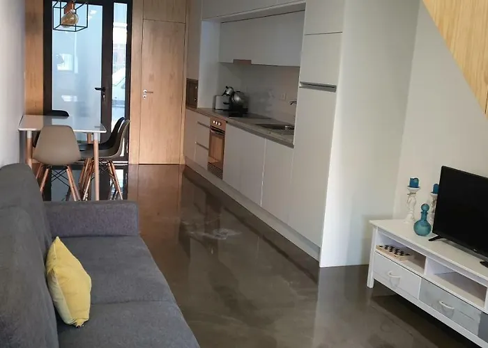 Cais Dos Mercanteis City House