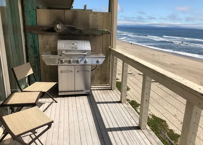 La Selva Beach Ocean Front Townhome - Direct Beach & Ocean Access
